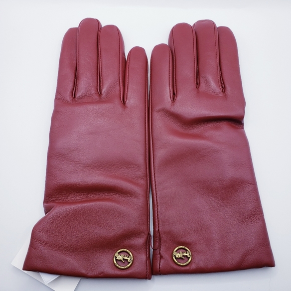 🆕️Coach Horse And Carriage Plaque Sheep Geniue Leather Wool Tech Gloves XS/XXS - Picture 1 of 6